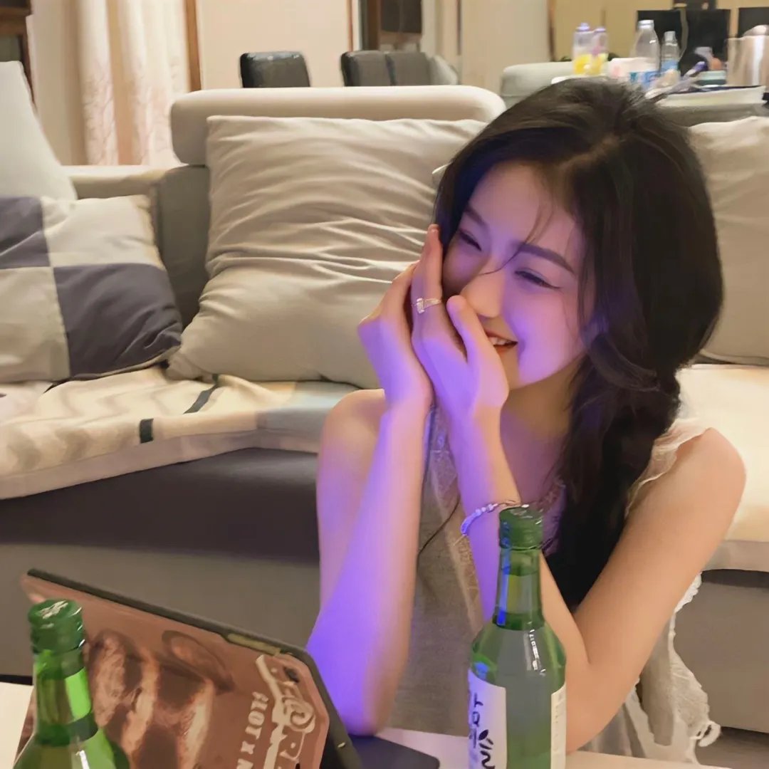 穿成太子外祖母,我带全家立人设